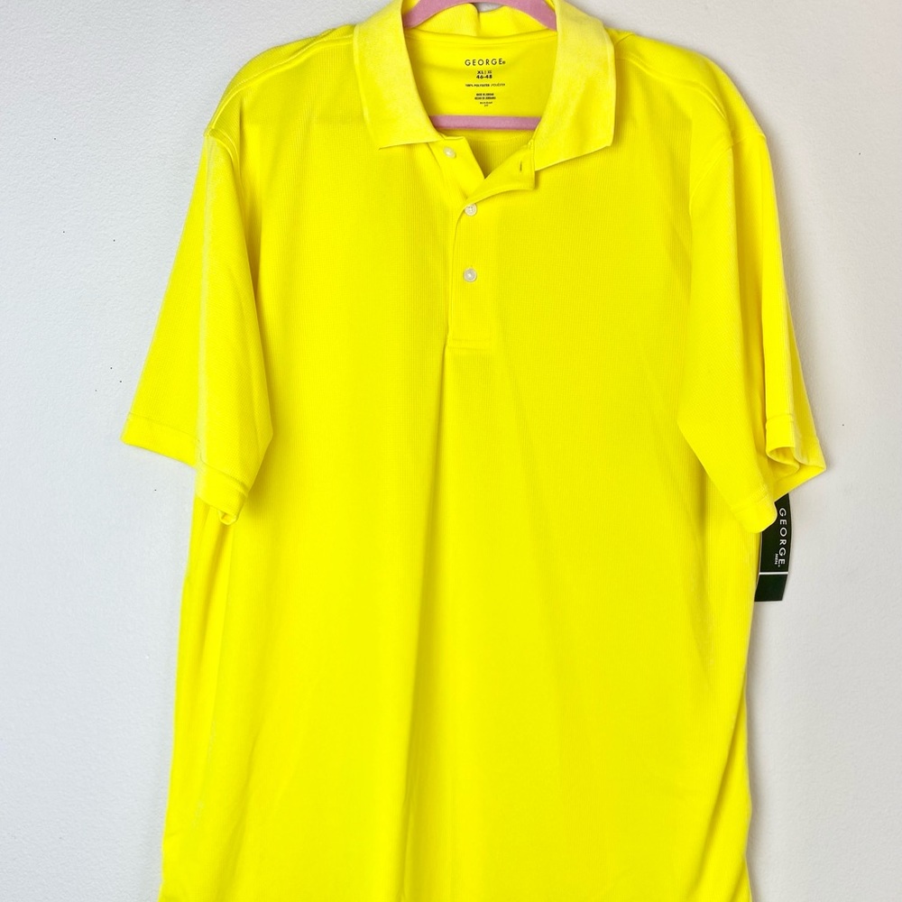 George Pollo T-shirt, Men’s XL, NWT, Neon Yellow